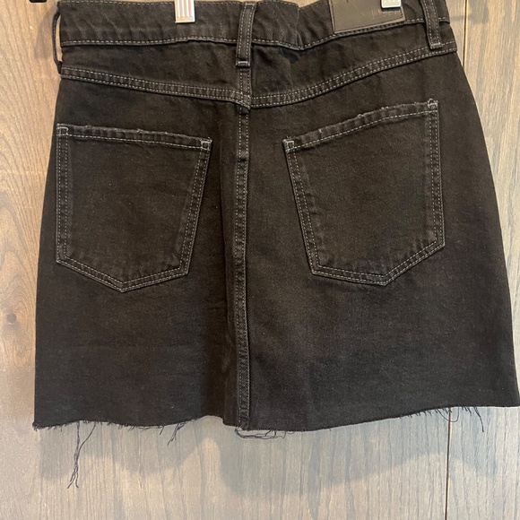 RAILs Inked Raw Hem Canyon Button Skirt size 28 - Picture 4 of 6